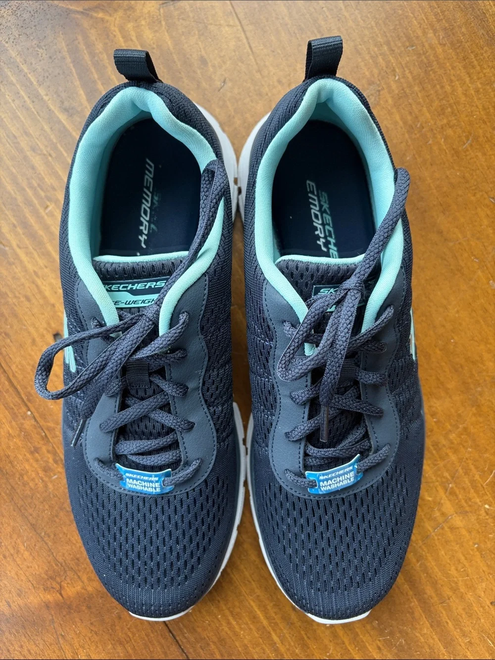 Skechers Navy Lite-Weight Sneakers Sz 9.5